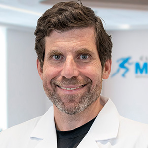 Dr. Marcelo Kerkebe